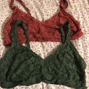 2 Bralettes